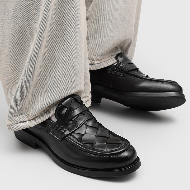 Men handmade woven penny loafe - огляд і ціна Men Formal Wear In Summer
