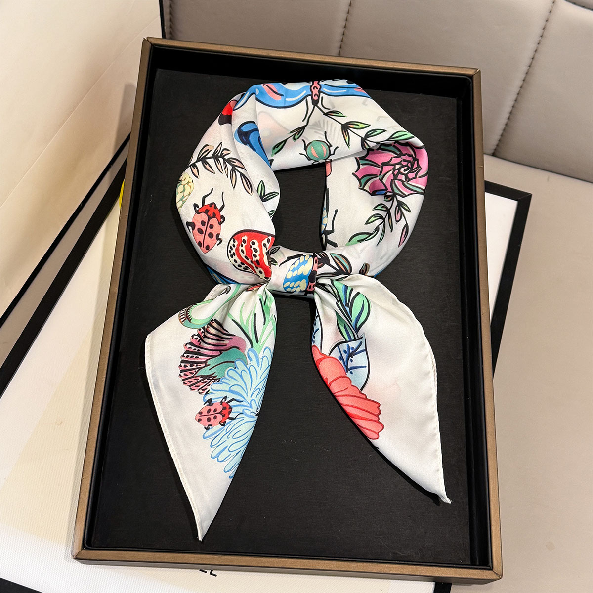 2026 New Butterfly Print Silk  - огляд і ціна Silk Tie Woven